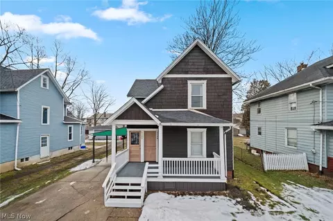 1122 Hoover Pl NW, Canton, OH 44703