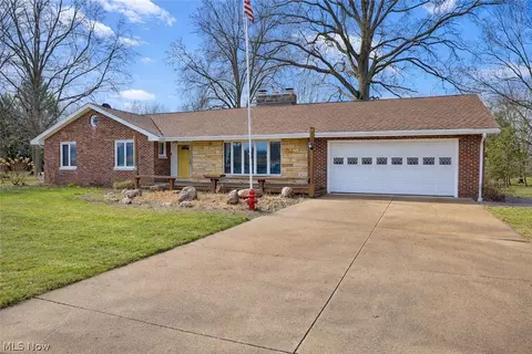 15386 S Boone Rd, Columbia Station, OH 44028