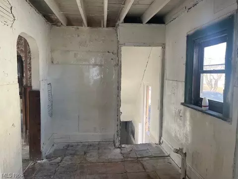 Entry Way - 973 Nevin St, Akron, OH 44310 photo 7 of 7