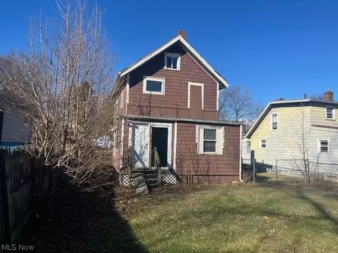Exterior - 973 Nevin St, Akron, OH 44310 photo 2 of 2