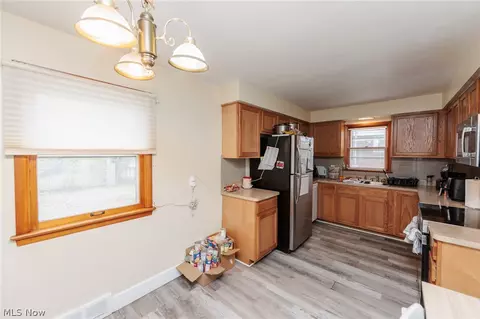 Kitchen - 325 E 244th St, Euclid, OH 44123 photo 1 of 5