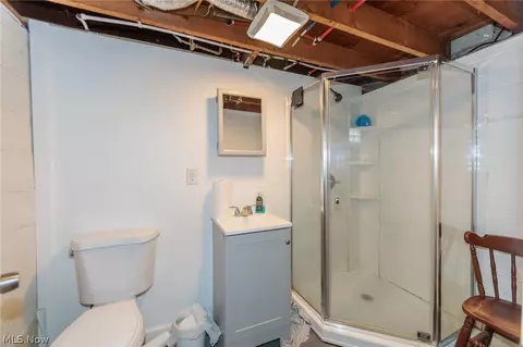 Bath - 325 E 244th St, Euclid, OH 44123 photo 3 of 4