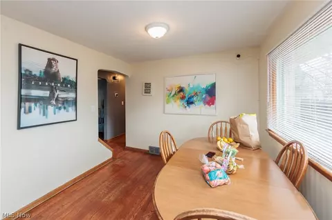 Dining - 325 E 244th St, Euclid, OH 44123 photo 2 of 2