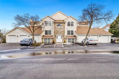 28260 Detroit Rd #A1, Westlake, OH 44145