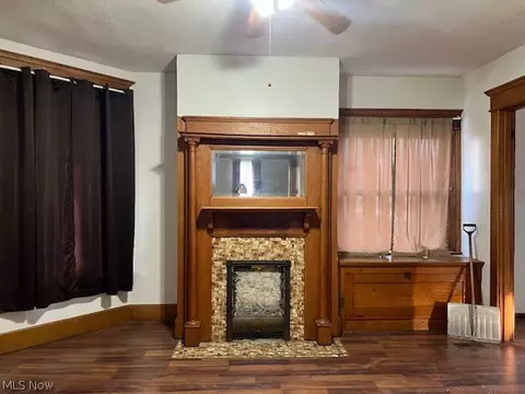 Living - 202 Walton Ave, Barnesville, OH 43713 photo 1 of 2