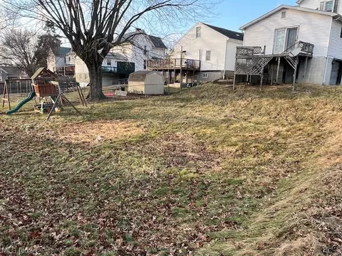 Exterior - 202 Walton Ave, Barnesville, OH 43713 photo 5 of 5