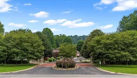 64 Alexander Dr, Williamstown, WV 26187