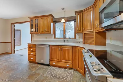 6599 Struthers Rd, Poland, OH 44514 photo 13