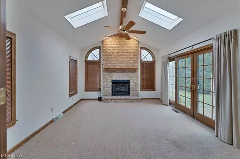 6599 Struthers Rd, Poland, OH 44514 photo 15