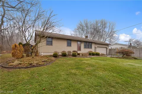6599 Struthers Rd, Poland, OH 44514 photo 3