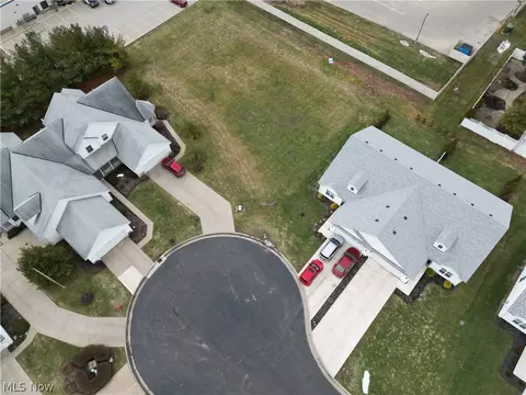 567 Vicksburg Ct, Lagrange, OH 44050