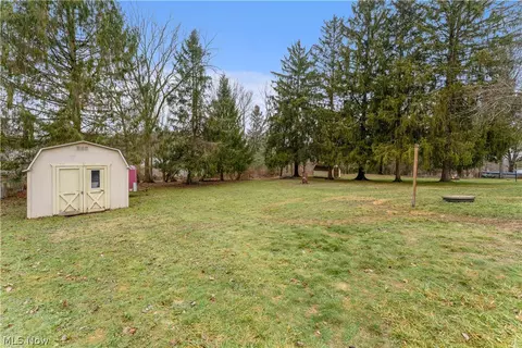 Exterior - 9868 Unity Rd, Poland, OH 44514 photo 4 of 6