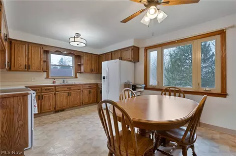 Kitchen - 9868 Unity Rd, Poland, OH 44514 photo 1 of 5