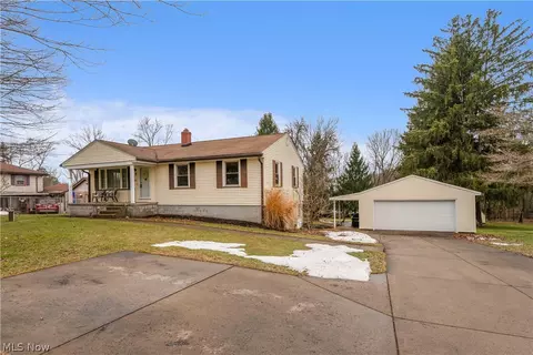 9868 Unity Rd, Poland, OH 44514