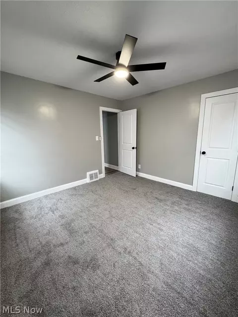 427 E 275 St, Euclid, OH 44132 photo 27