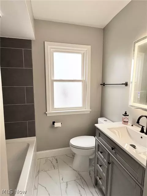 427 E 275 St, Euclid, OH 44132 photo 28