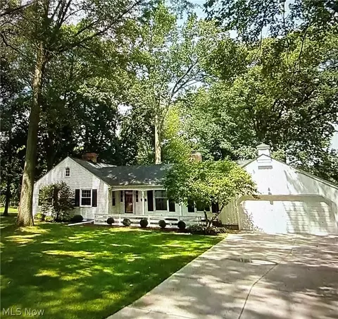 145 Overlook Rd, Painesville, OH 44077