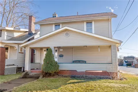 1154 Roslyn Ave SW, Canton, OH 44710