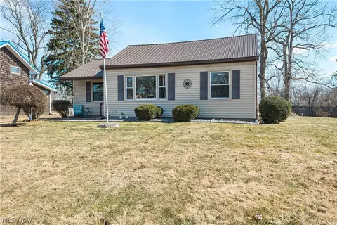 136 Minnesota Ave, Ashtabula, OH 44004 photo 4