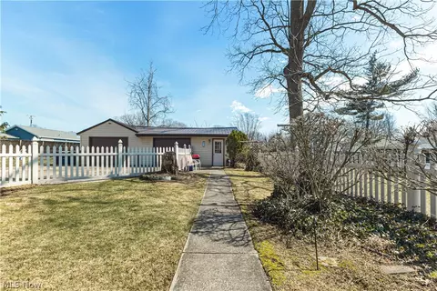 136 Minnesota Ave, Ashtabula, OH 44004 photo 31