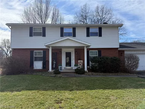 148 N Hills Dr, North Hills, WV 26104