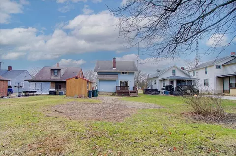 152 E Mill St, Alliance, OH 44601 photo 33