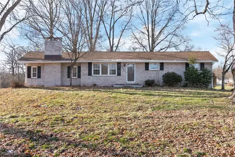 6281 Champion Ave NW, Massillon, OH 44646