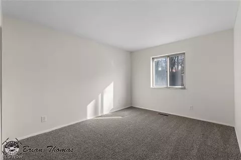 804 Carpenter St, Akron, OH 44310 photo 16