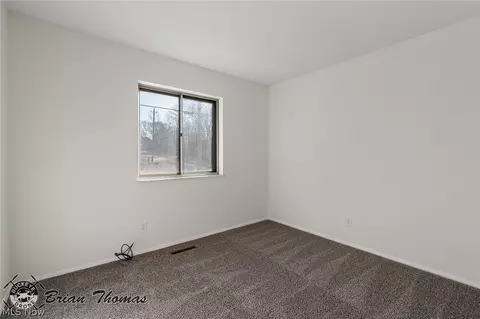 804 Carpenter St, Akron, OH 44310 photo 12
