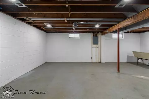 804 Carpenter St, Akron, OH 44310 photo 23