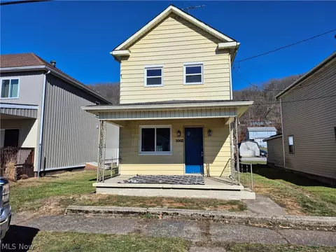1002 Second Ave, New Cumberland, WV 26047