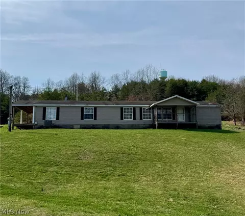 28240 Osborne Rd, Coolville, OH 45723