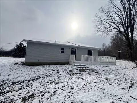 1788 Mills Rd, Ashtabula, OH 44004 photo 3