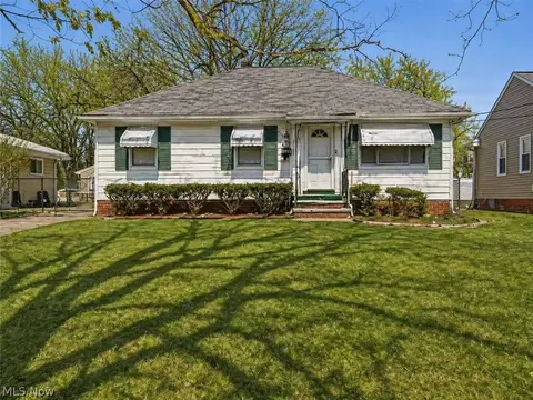 16241 Glenburn Ave, Cleveland, OH 44128