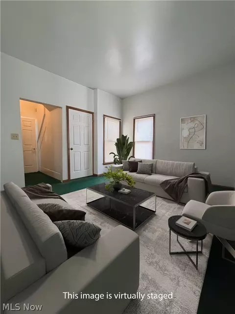 Living - 54 Spring St, Struthers, OH 44471 photo 2 of 3