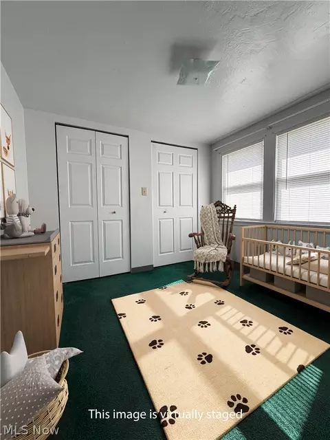 Bedroom - 54 Spring St, Struthers, OH 44471 photo 4 of 5