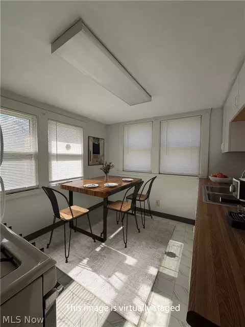 Kitchen - 54 Spring St, Struthers, OH 44471 photo 2 of 3