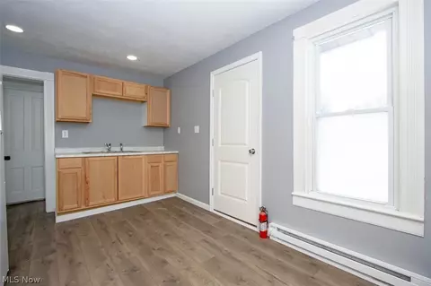 442-442 12 Main St, Wadsworth, OH 44281 photo 2