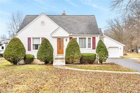 69 N Turner Rd, Youngstown, OH 44515