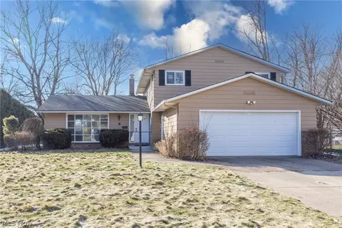 522 Catlin Dr, Richmond Heights, OH 44143
