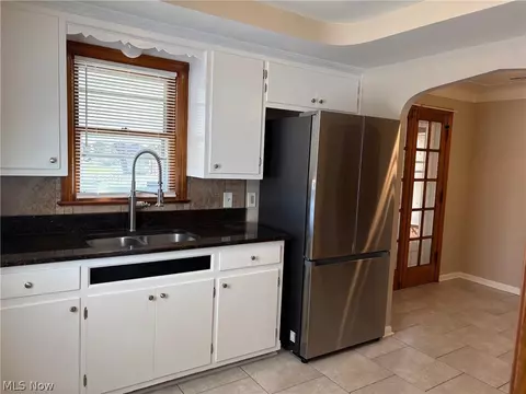 Kitchen - 5116 Erwin St, Maple Heights, OH 44137 photo 1 of 3