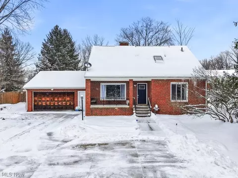 4790 W Sprague Rd, Parma, OH 44134
