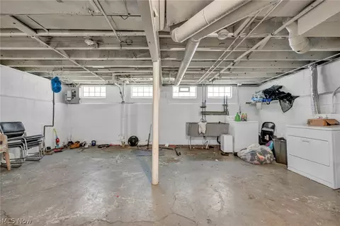 Other - 515 E 250th St, Euclid, OH 44132 photo 9 of 11