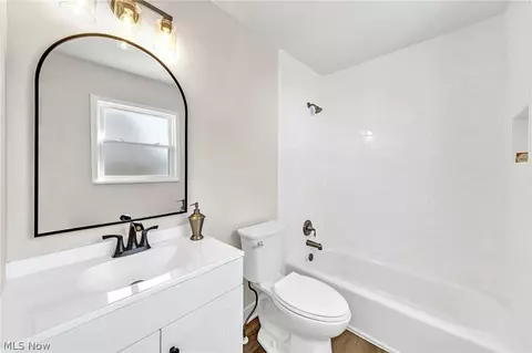 350 E 273rd St, Euclid, OH 44132 photo 17