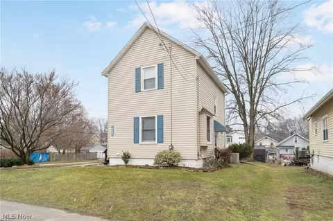 1288 Nestor Ave, Akron, OH 44314