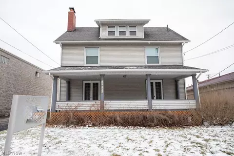 131 Poland Ave, Struthers, OH 44471