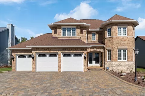 26330 Forbes Rd, Oakwood Village, OH 44146