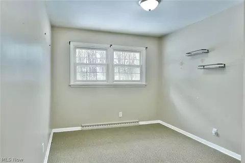 Bedroom - 889 Edenridge Dr, Youngstown, OH 44512 photo 1 of 10