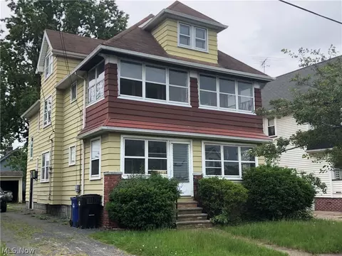 19316 Shawnee Ave, Cleveland, OH 44119