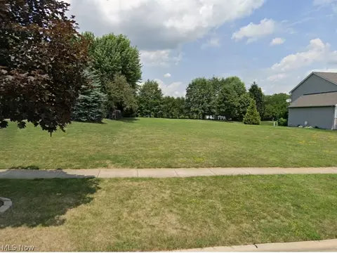 1155 Willow Bend Dr, Medina, OH 44256
